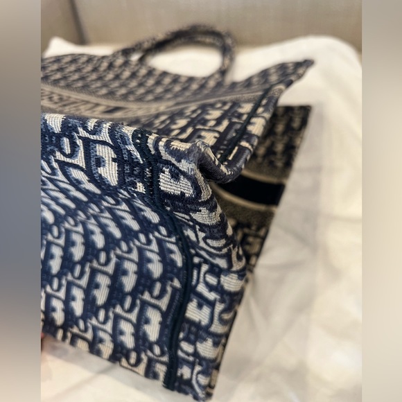 Dior Large Book Tote - Picture 7 of 14
